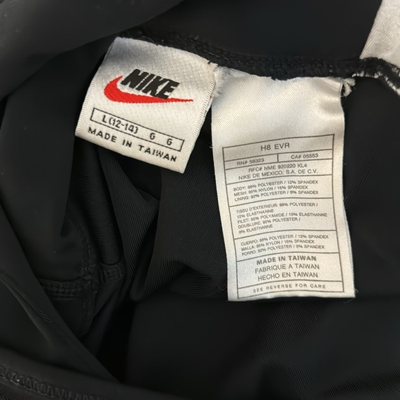 [L] Nike Bodysuit - Picture 5 of 5